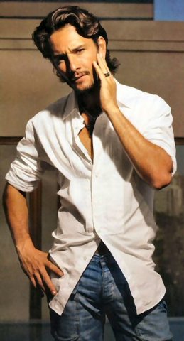 NuBOYS.net - Astros - Rodrigo Santoro 8