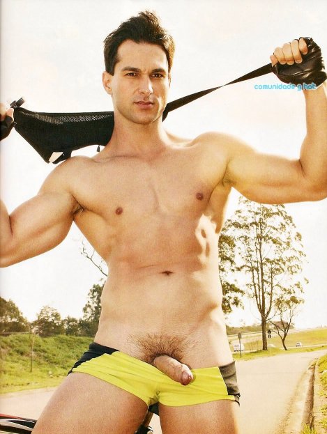 G Magazine - Marcelo Racanely - AquariumGay.net 5