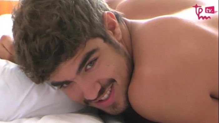 Caio Castro 9