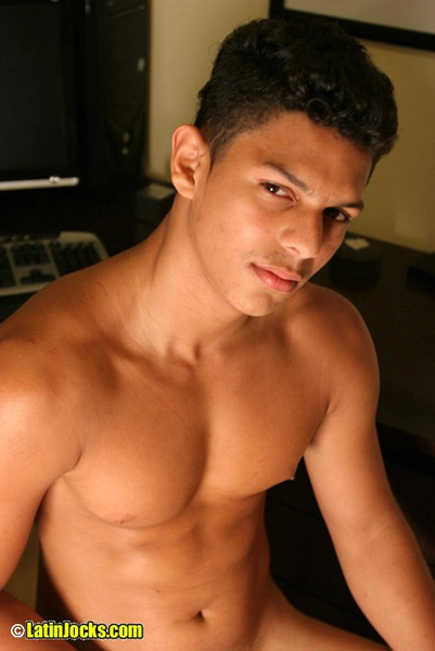 Douglas - latinosbrazil.blogspot.com 26