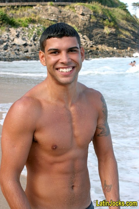 Tonio - latinosbrazil.blogspot.com 1