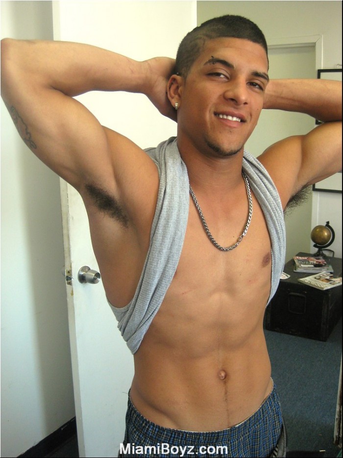 Randy - latinosbrazil.blogspot.com 10