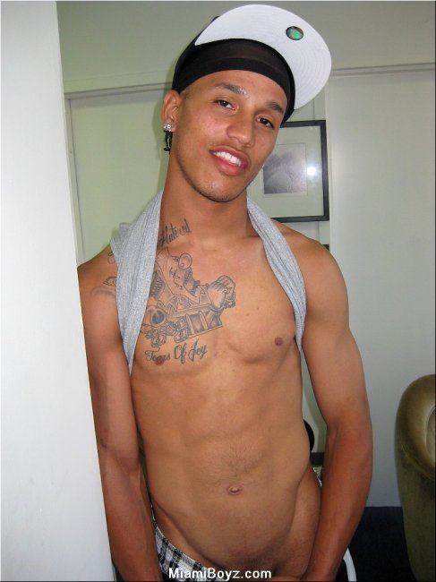 Flaco -  latinosbrazil.blogspot.com 17