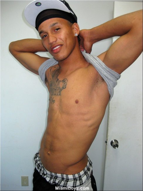 Flaco -  latinosbrazil.blogspot.com 19