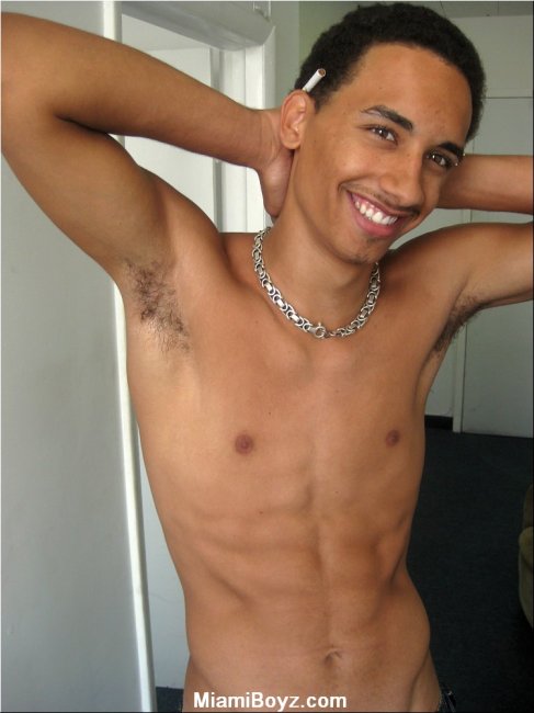 Chris1 -  latinosbrazil.blogspot.com 11