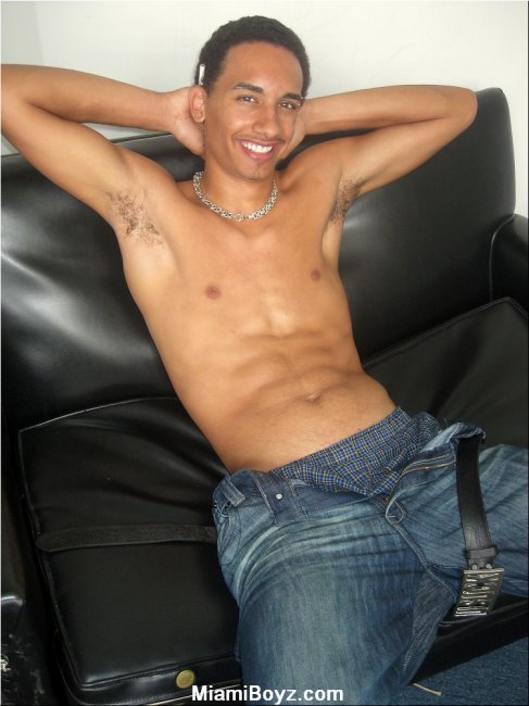 Chris1 -  latinosbrazil.blogspot.com 26