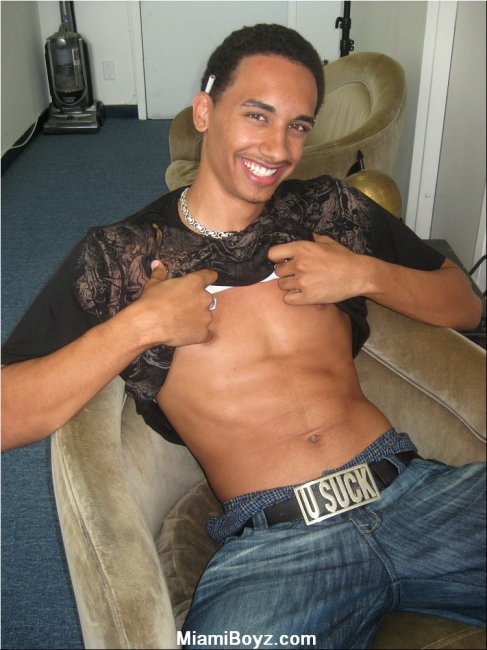 Chris1 -  latinosbrazil.blogspot.com 3