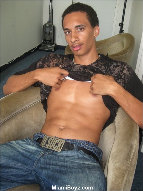 Chris1 -  latinosbrazil.blogspot.com 4