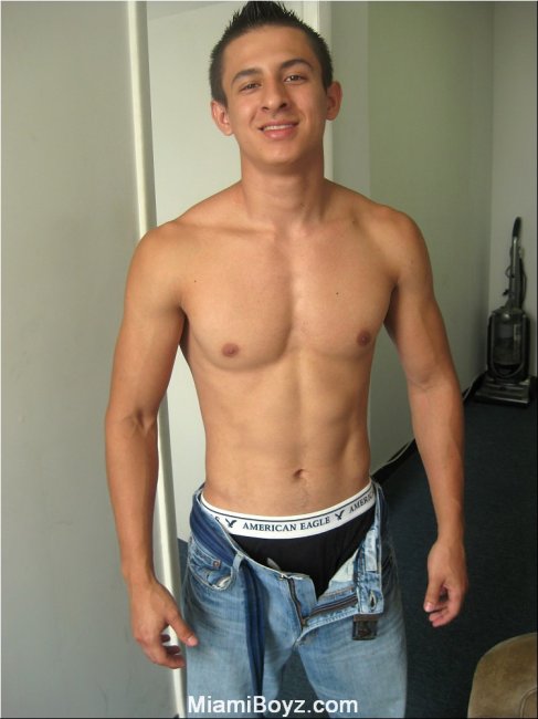 Chris -  latinosbrazil.blogspot.com 4