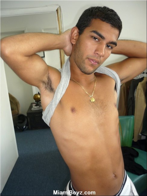 Camilo -  latinosbrazil.blogspot.com 13