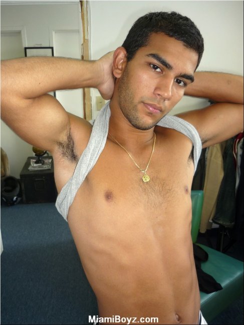 Camilo -  latinosbrazil.blogspot.com 14