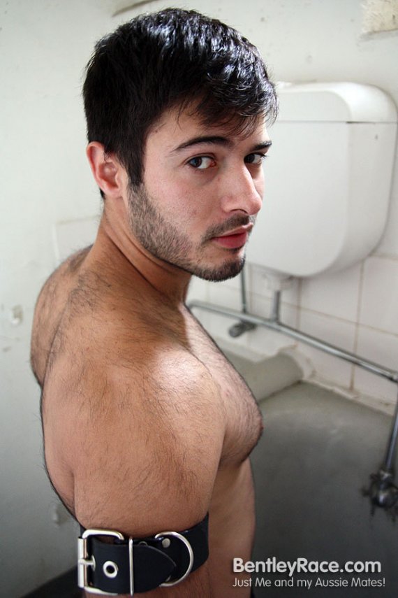 Alexander Morales 18