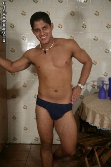 Damien - Latinosbrazil.blogspot.com