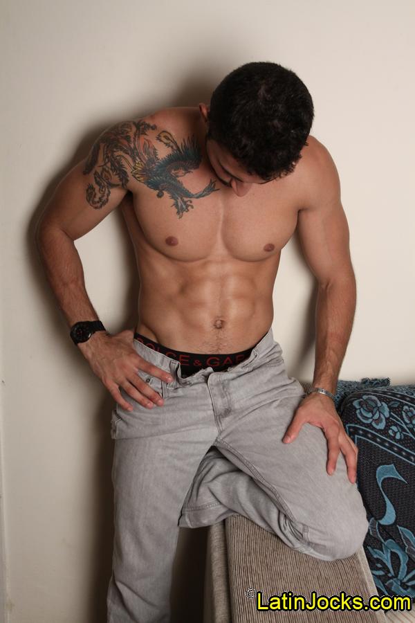 Victor - LatinJocks 24