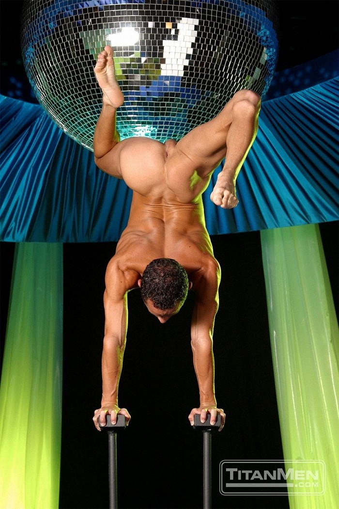 Cirque Noir - Men - MaxeGatos 8