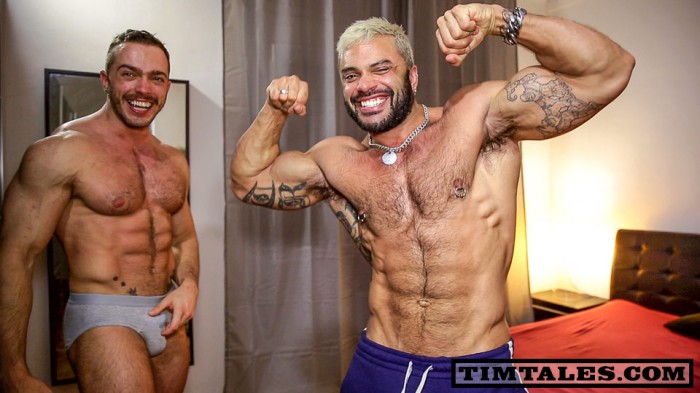 Machos musculosos trepando gostoso 2